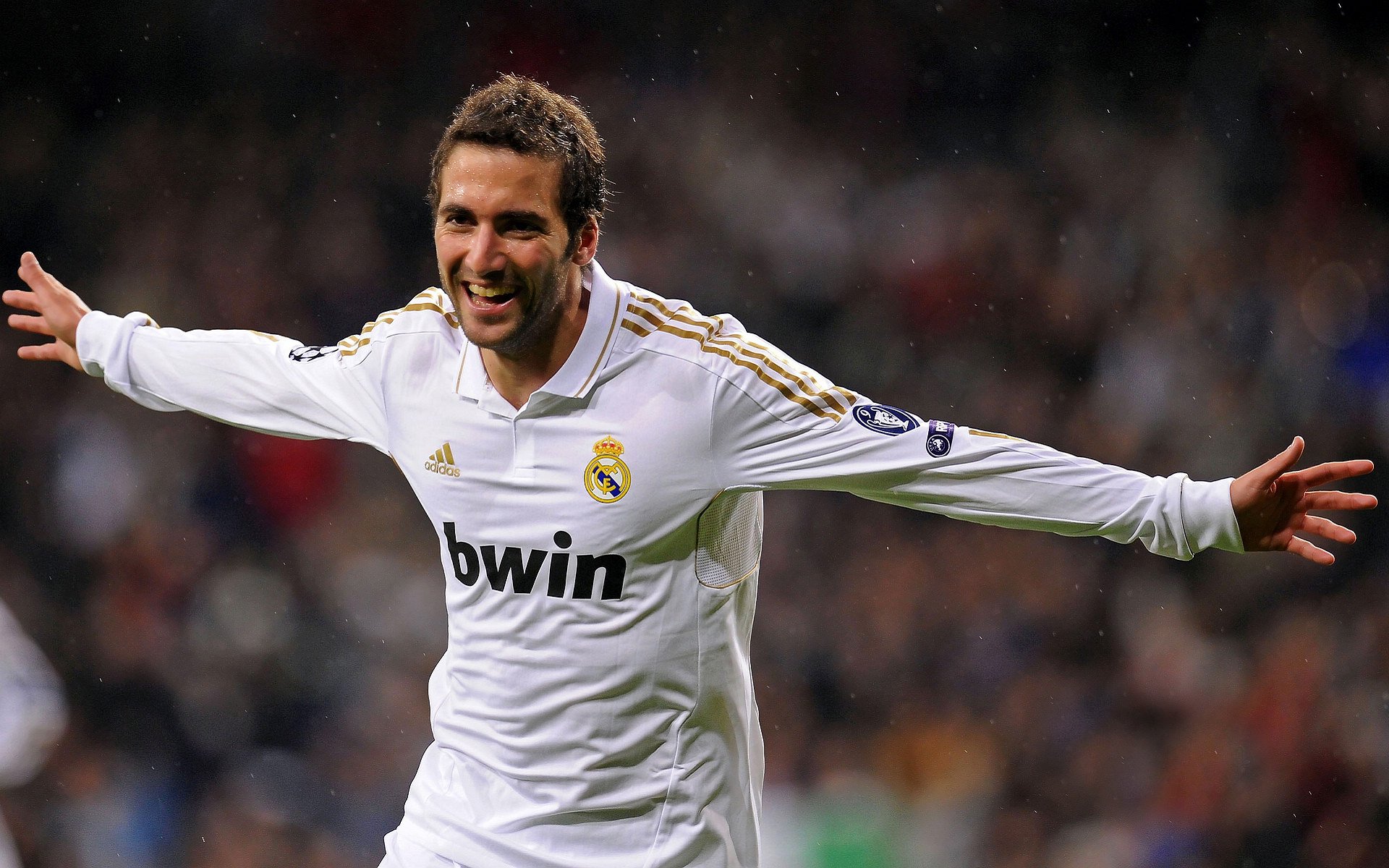 世界排名争夺战之夜，阿劳霍表现堪称教科书，防守艺术的极致诠释